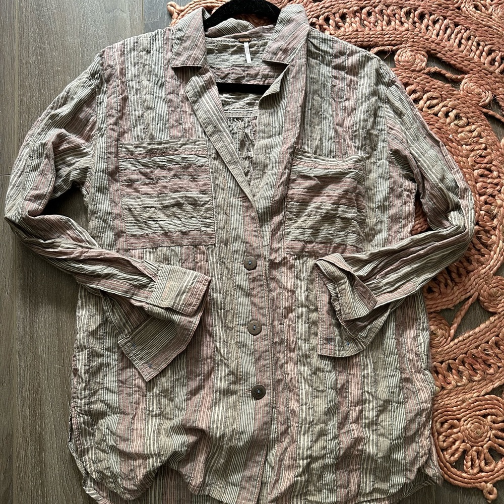 Free People Button down tee